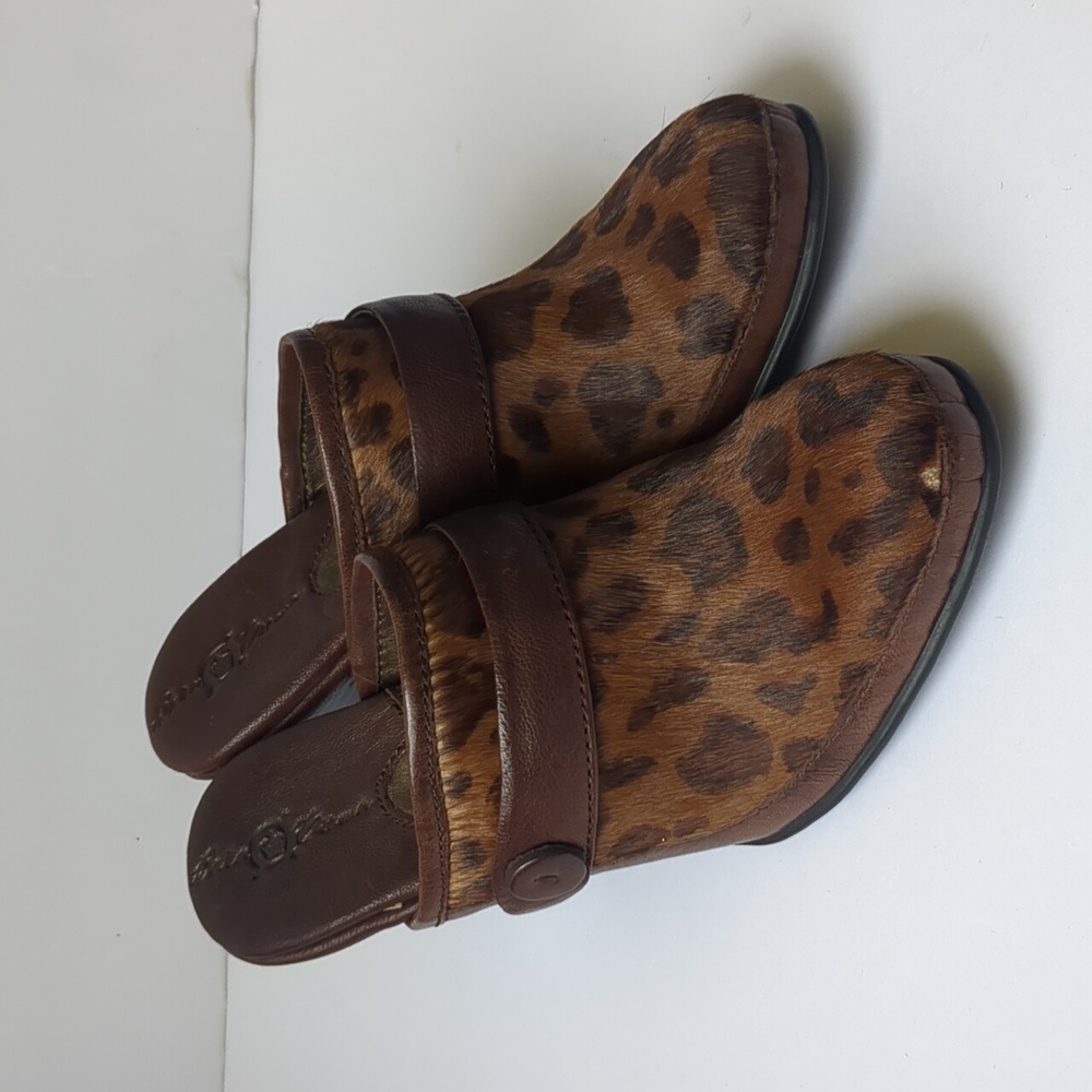 Born Crown Leopard Print Leather Slip On Mules Womens Size 5
